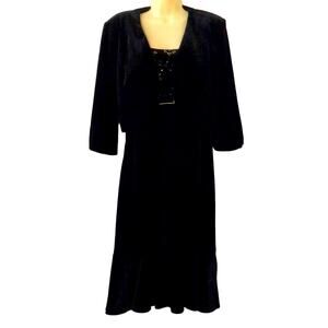 R&K Evening 2pc Black velvet dress and jacket Woman Size 14 Special occasion